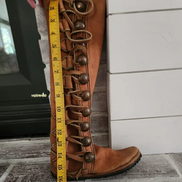 Genuine Leather Moccasin Boots with wool inserts on footbed - Picture 11 of 14